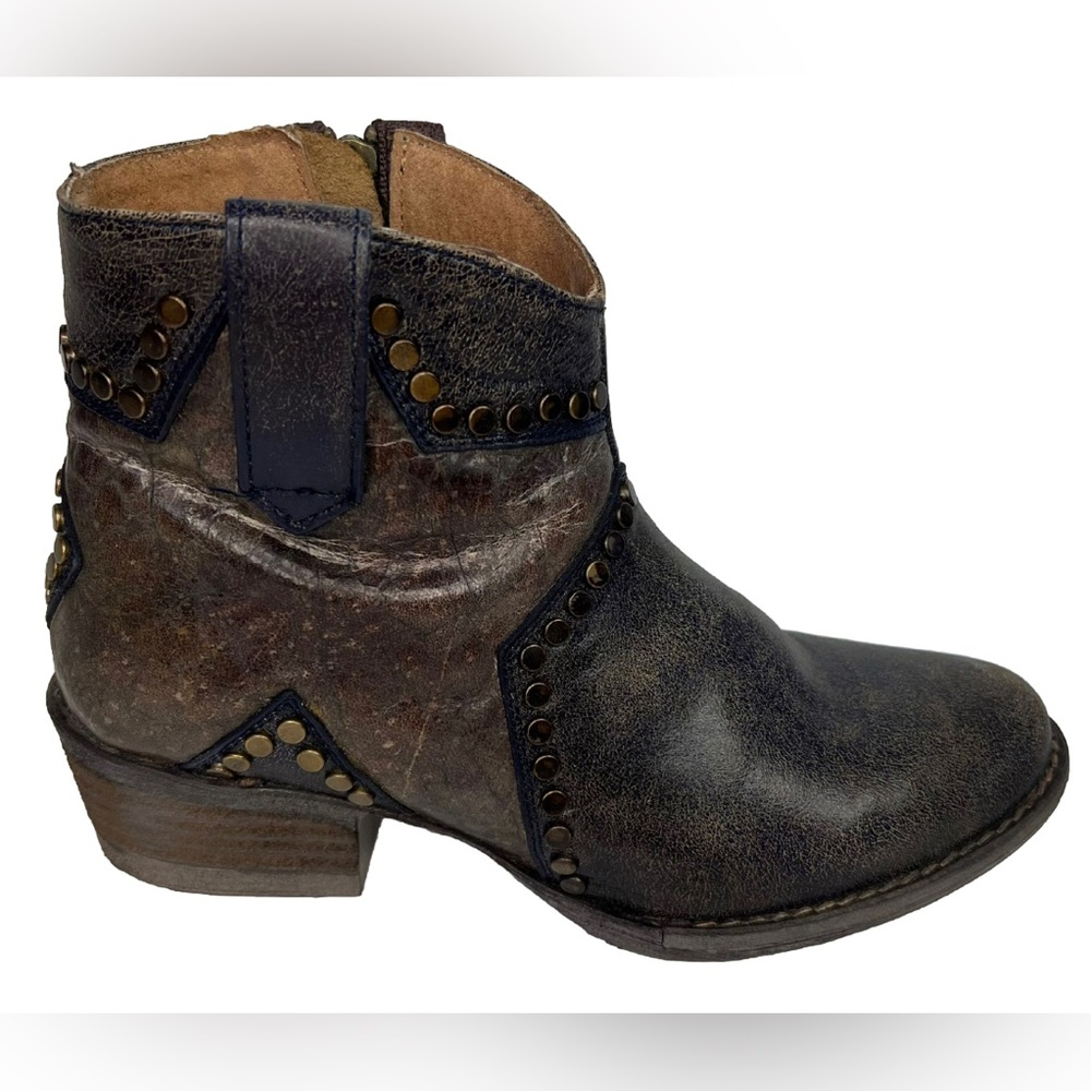 Circle G By Corral Q 5025 LD‎ BLUE STAR INLAY & STUDS ANKLE LEATHER BOOTS Size 7